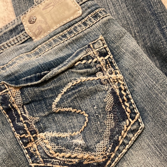 Silver Jeans: Aiko, short length - Picture 2 of 8